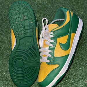 Nike Dunk “Brazil” size 10
